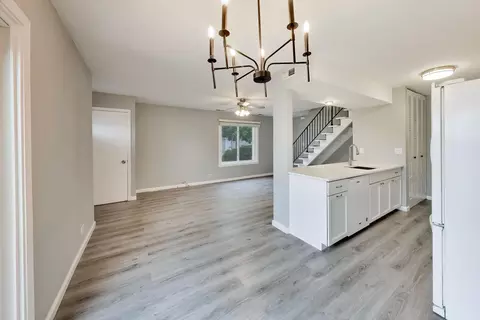 Living - 1536 Cornell Cir #0, Hoffman Estates, IL 60169 photo 3 of 3
