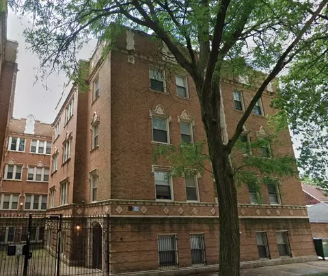 917 E 78th St #102E, Chicago, IL 60620