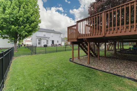 Exterior - 460 Beechwood Ct, Normal, IL 61761 photo 7 of 13