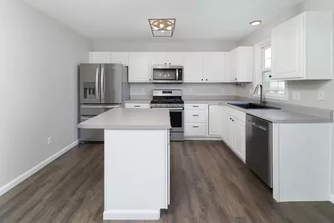 Kitchen - 460 Beechwood Ct, Normal, IL 61761 photo 2 of 2