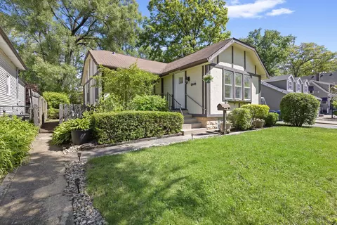 7148 W 109th Pl, Worth, IL 60482