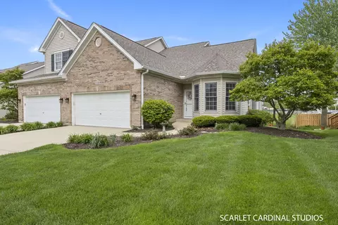 1 N149 Mission Ct, Winfield, IL 60190