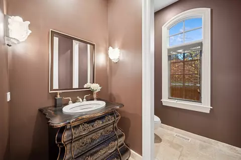 Bath - 130 Maple Hill Rd, Glencoe, IL 60022 photo 1 of 4