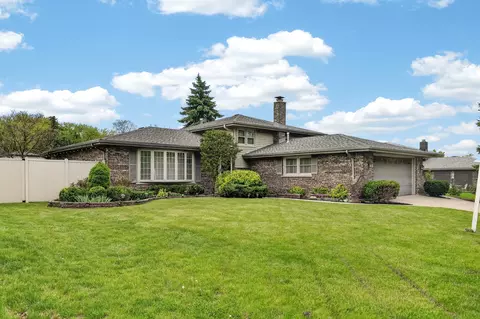 14142 Timothy Dr, Orland Park, IL 60462