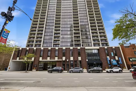 1636 N Wells St #1011, Chicago, IL 60614