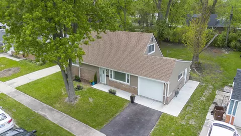 182 Washington St, Park Forest, IL 60466