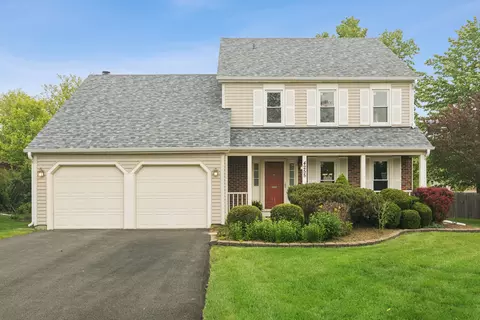 4255 Oak Knoll Ln, Hoffman Estates, IL 60192