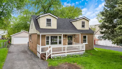 6754 S 78th Ave, Bridgeview, IL 60455