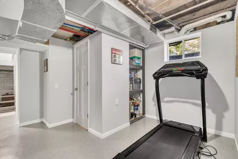 Entry Way - 2365 30th St, Moline, IL 61265 photo 3 of 3
