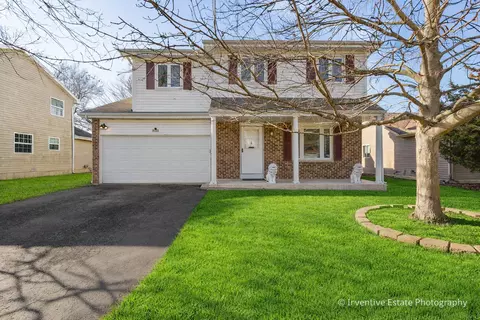3128 Quincy Ln, Aurora, IL 60504