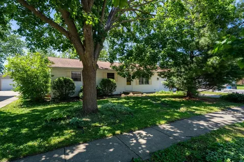 508 N Pearl St, Forrest, IL 61741