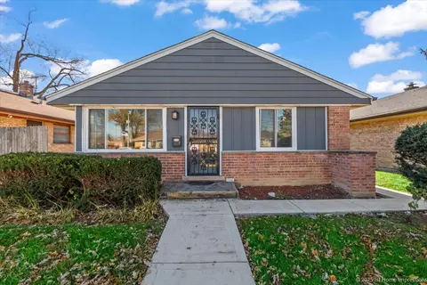 3304 Wilcox Ave, Bellwood, IL 60104