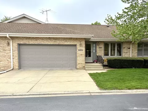 889 Winter Park Dr, New Lenox, IL 60451