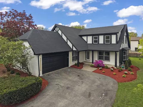 625 Edward Rd, Naperville, IL 60540