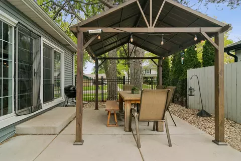 Exterior - 4331 Hoover St, Rolling Meadows, IL 60008 photo 3 of 5