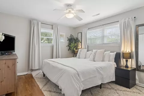 Bedroom - 4331 Hoover St, Rolling Meadows, IL 60008 photo 1 of 3