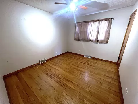 Bedroom - 3939 W 84th Pl, Chicago, IL 60652 photo 4 of 7