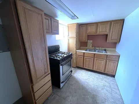 Kitchen - 3939 W 84th Pl, Chicago, IL 60652 photo 3 of 3
