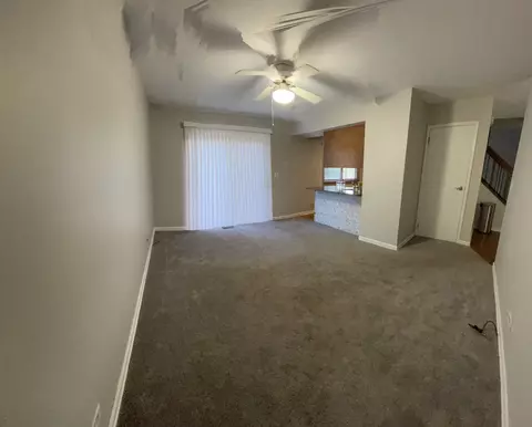 Living - 1401 Knoll Dr, Naperville, IL 60565 photo 1 of 2