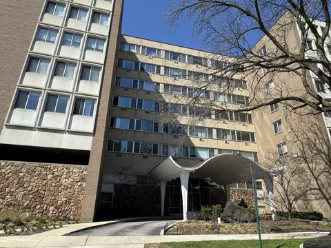 151 N Kenilworth Ave #4G, Oak Park, IL 60301
