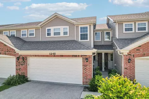 1245 Prairie View Pkwy, Cary, IL 60013