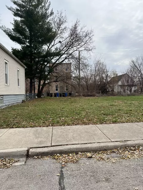 6531 S Emerald Ave, Chicago, IL 60621