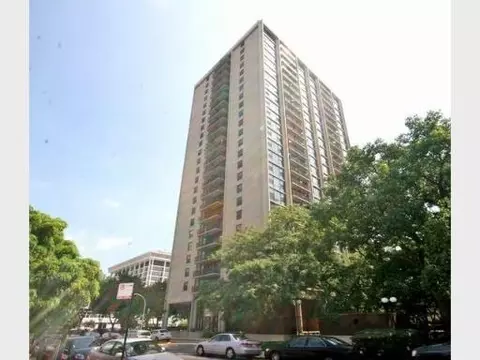 2605 S Indiana Ave #1208, Chicago, IL 60616