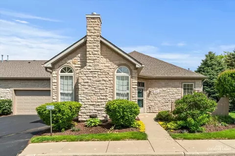 1909 Timbers Edge Cir, Joliet, IL 60431