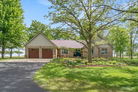14050 Townhouse Rd, Newark, IL 60541