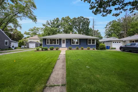 Exterior - 1615 Evergreen St, Wheaton, IL 60187 photo 3 of 11
