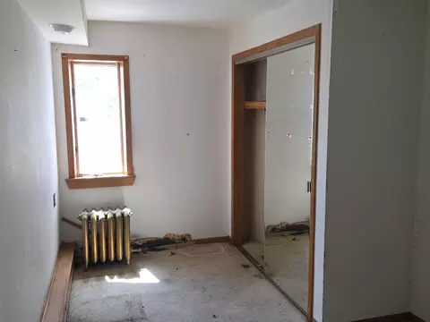 Bedroom - 3626 149th St, Midlothian, IL 60445 photo 1 of 4