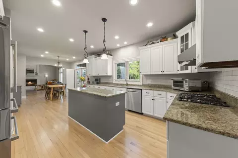 Kitchen - 26407 Silverleaf Dr, Plainfield, IL 60585 photo 3 of 3