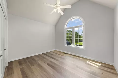 Bedroom - 26407 Silverleaf Dr, Plainfield, IL 60585 photo 4 of 4