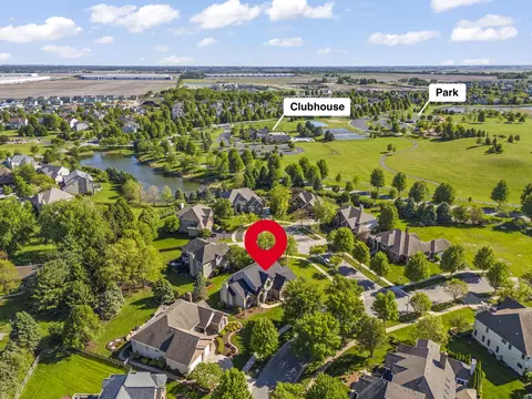 View/Area - 26407 Silverleaf Dr, Plainfield, IL 60585 photo 2 of 12