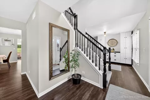 Entry Way - 2777 Colonial Dr, Elgin, IL 60124 photo 1 of 5