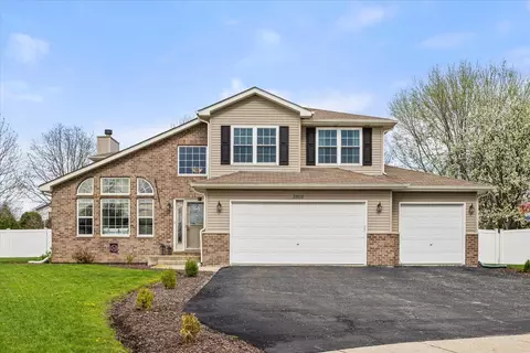 3502 Indian Head Ln, Joliet, IL 60435