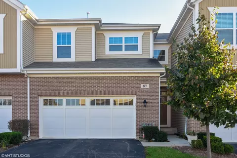 87 E Preserve Dr, Palatine, IL 60074