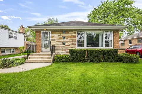 8436 N Oriole Ave, Niles, IL 60714