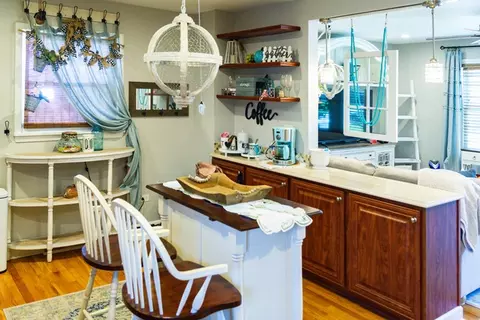 910 Shields Ave, Winthrop Harbor, IL 60096 photo 9