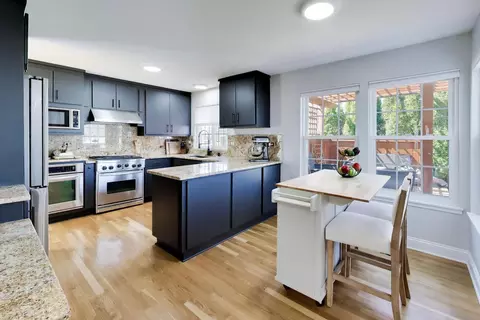 Kitchen - 316 Wildberry Ln, Bartlett, IL 60103 photo 3 of 3