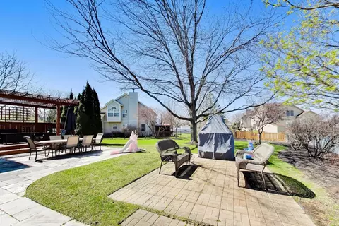 Exterior - 316 Wildberry Ln, Bartlett, IL 60103 photo 3 of 4