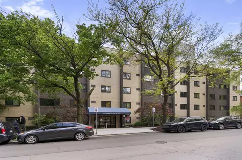 515 W Wrightwood Ave #217, Chicago, IL 60614