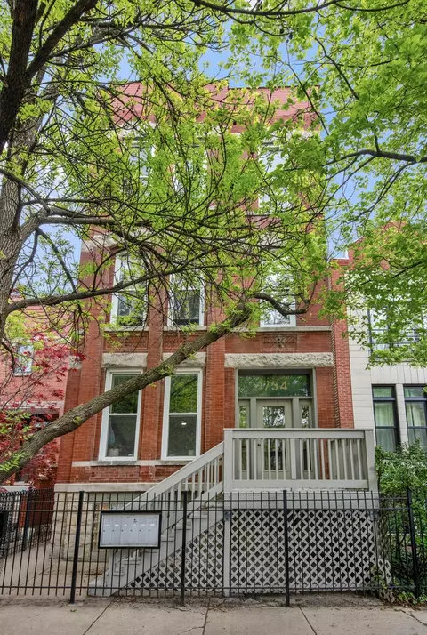 1734 W Ohio St #1S, Chicago, IL 60622
