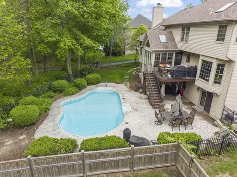 Exterior - 17004 Arbor Creek Dr, Plainfield, IL 60586 photo 7 of 7