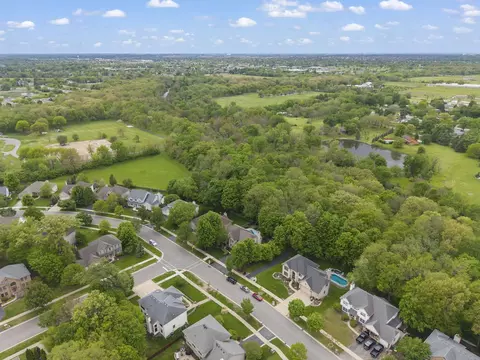 View/Area - 17004 Arbor Creek Dr, Plainfield, IL 60586 photo 3 of 4