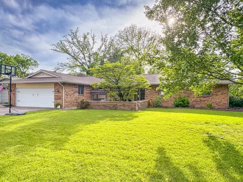 405 N Main St, Jonesboro, IL 62952