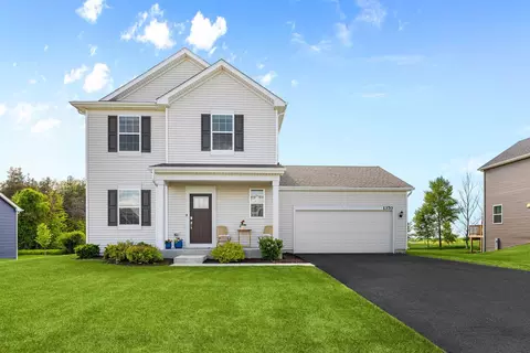 1370 Highbrook Ave, Hampshire, IL 60140