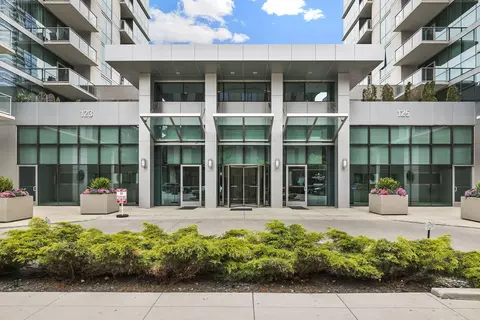 125 S Green St #307A, Chicago, IL 60607