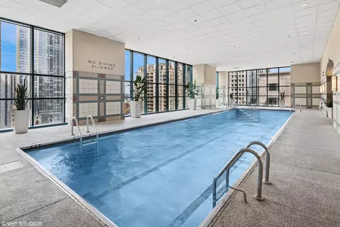 Exterior - 100 E Huron St #2903, Chicago, IL 60611 photo 2 of 2