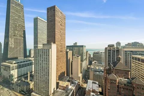 View/Area - 100 E Huron St #2903, Chicago, IL 60611 photo 2 of 2